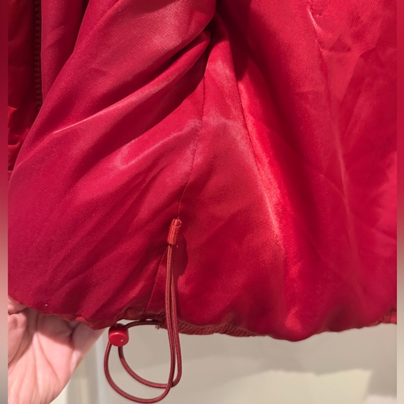 Abercrombie Women's Oversized Quilted Puffer Vest - Picture 5 of 8